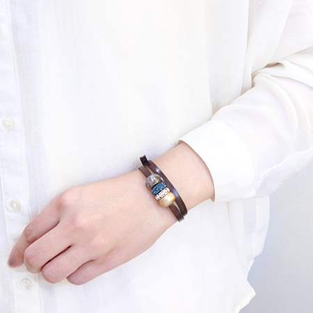 �r�[�`���[���h�̃��O�W���A���[�u���X���b�g