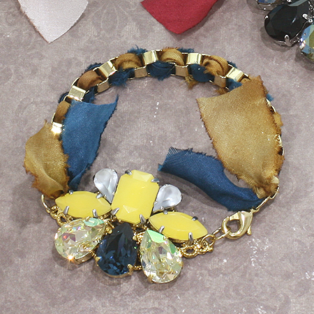 ���{���r�W���[�u���X���b�g�C�G���[