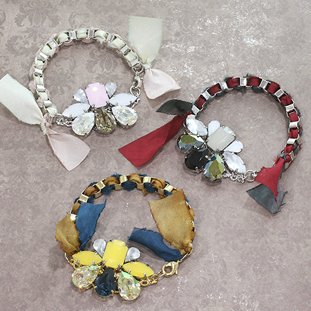 ���{���r�W���[�u���X���b�g�C�G���[