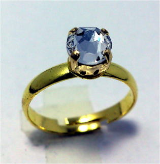 �N�C�[���Y�����O�A���V�X�g8�~��